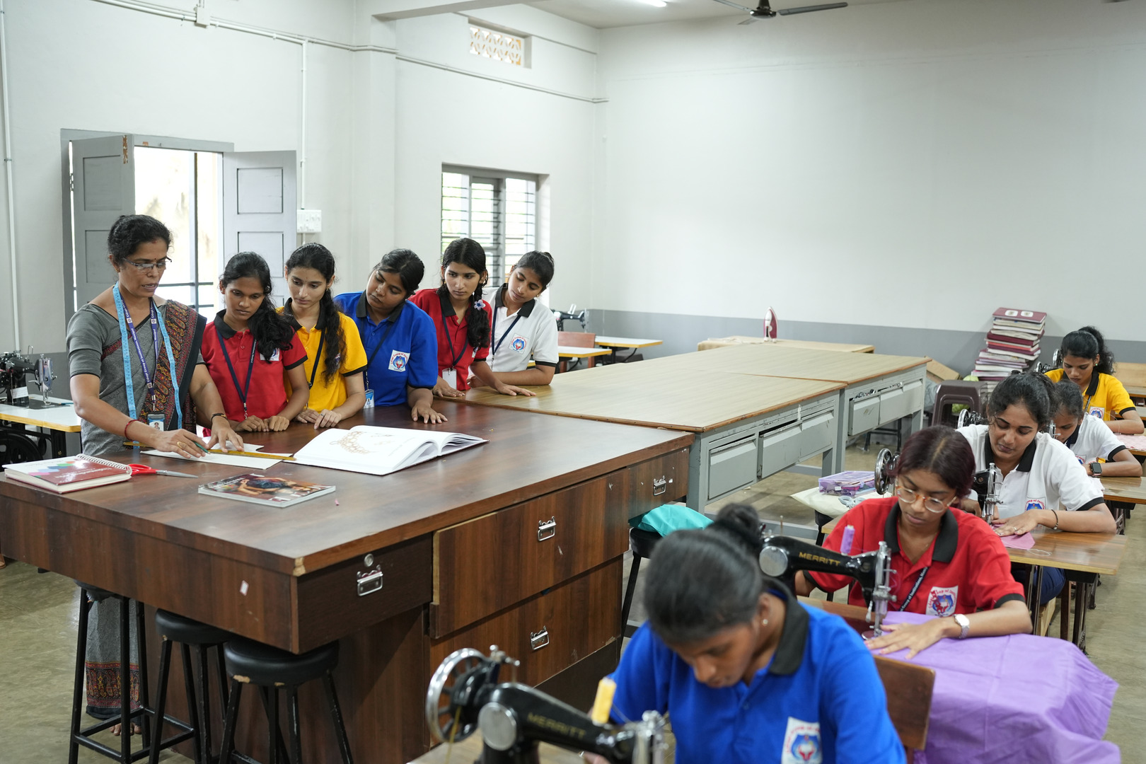 Fashion design pattern cutting